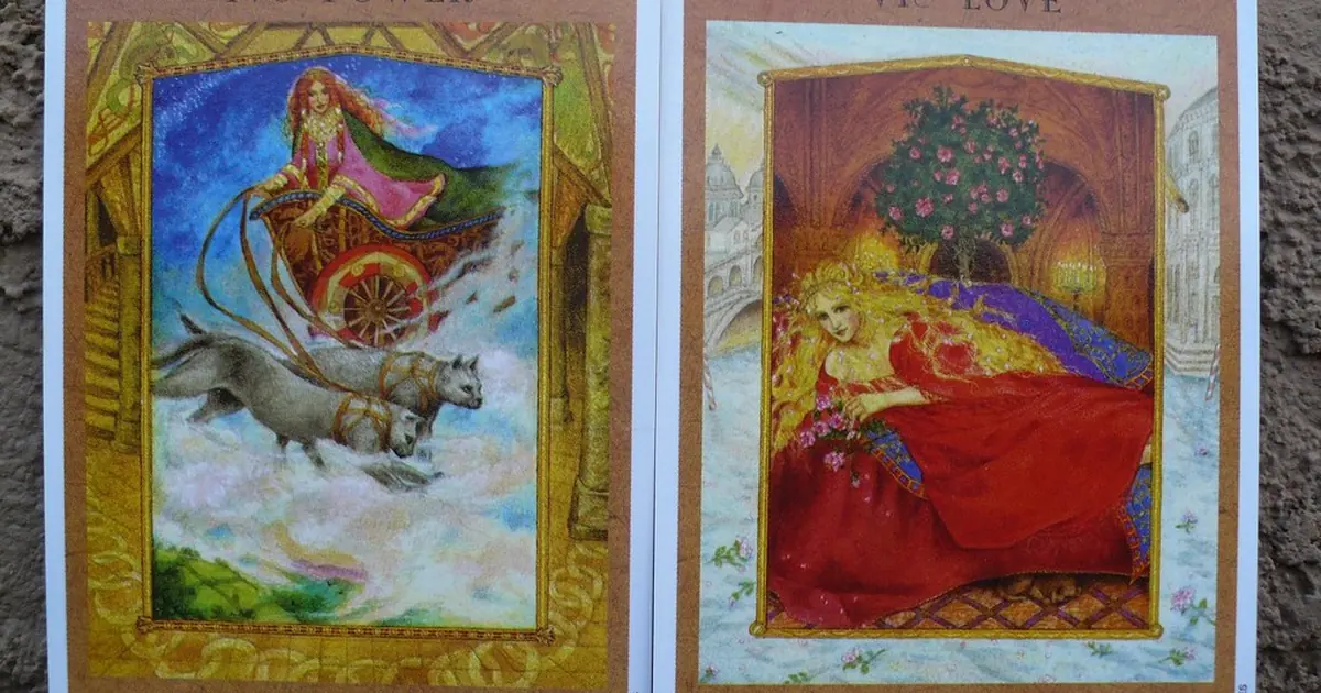 Two illustrated tarot cards